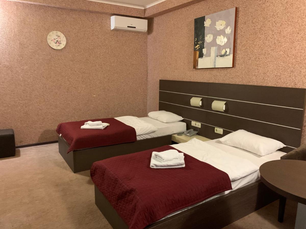 Motel-Yasniy Dnipro Exterior photo